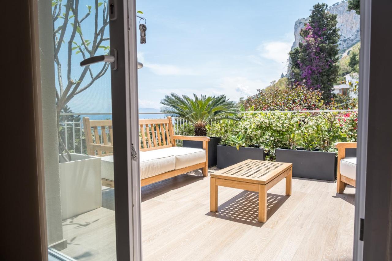 Teatro Apartments Mondello Palermo Eksteriør billede